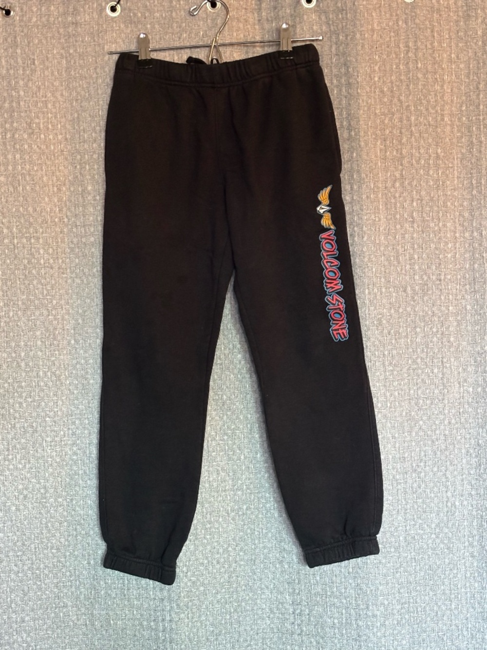 Volcom Youth Black Jogger Sweatpants Graphic Logo Boys Size M/10Y